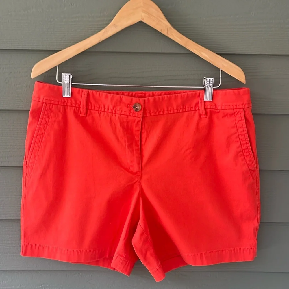 Talbots Relaxed Chino Shorts, 14P - Picture 1 of 5